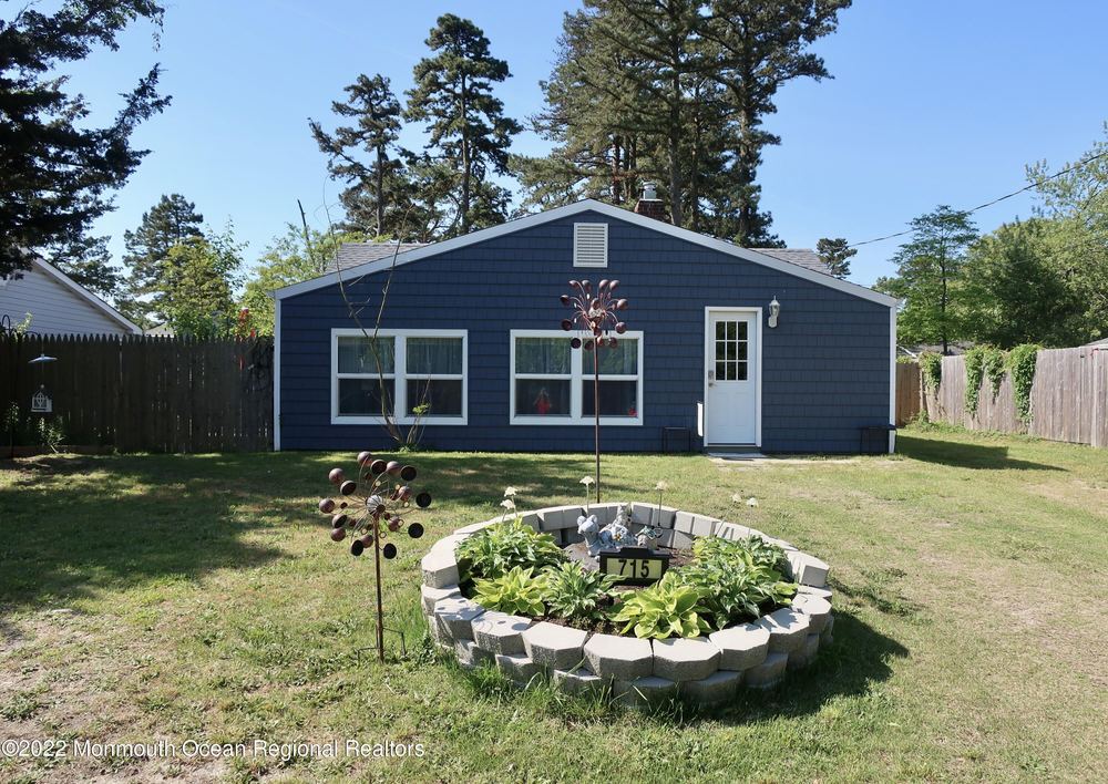 715 Buena Vista Road, Forked River, NJ 08731